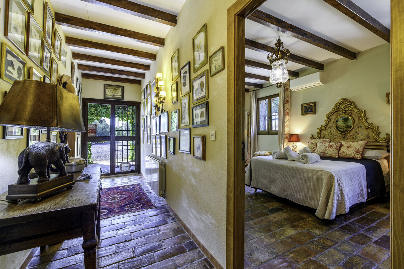 This villa is arranged all on one floor